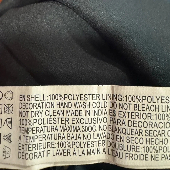 Forever 21‎ NWT Womens Black Mini Dress Open Back with Button Closure Medium - Picture 4 of 6